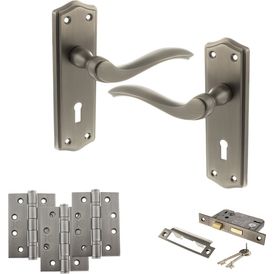Old English Warwick Door Handle Pack - 3 Lever Lock Set