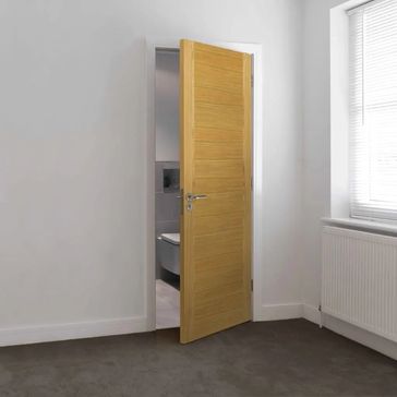 JB Kind Ostria Modern Pre-Finished Oak Internal Door alternative
