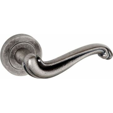 Old English Colchester Lever Door Handle (Pair)