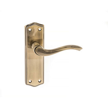 Old English Warwick Latch Lever Door Handle on Backplate (Pair)