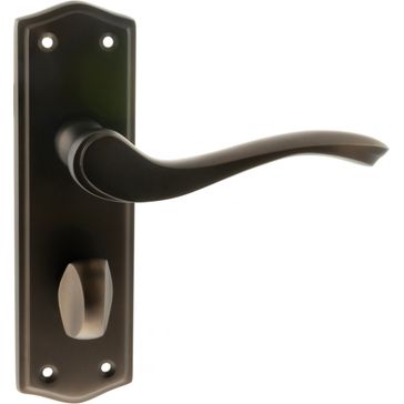 Old English Warwick WC Lever Door Handle on Backplate (Pair)