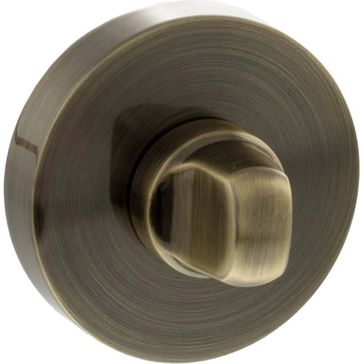 Senza Pari WC Turn and Release on Round Rose