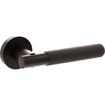 Senza Pari Rosarno Knurled Lever Door Handle on Minimal Round Rose