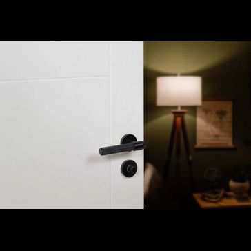 Senza Pari Fasana Linear Knurled Lever Door Handle on Minimal Round Rose alternative