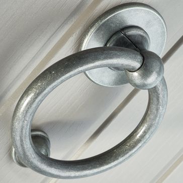Fab &amp; Fix Heritage Bull Ring Front Door Knocker With Fixings alternative