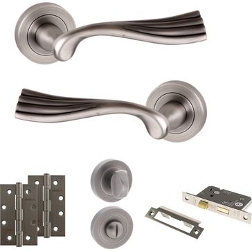 Old English Richmond Door Handle Pack - Bathroom Set