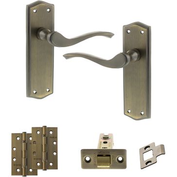 Old English Warwick Door Handle Pack - Latch Set