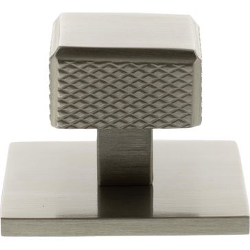 Millhouse Brass Eiffel Knurled Square Cabinet Knob Handle on Backplate
