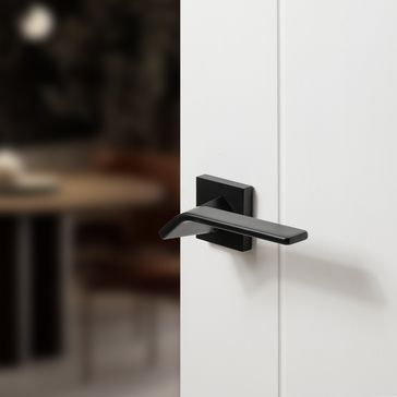 Oro &amp; Oro Frana Lever Door Handle on Square Rose (Matt Black) alternative
