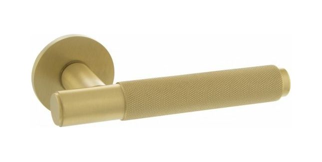 Millhouse Brass Crompton Door Handle on Round Rose (Pair)