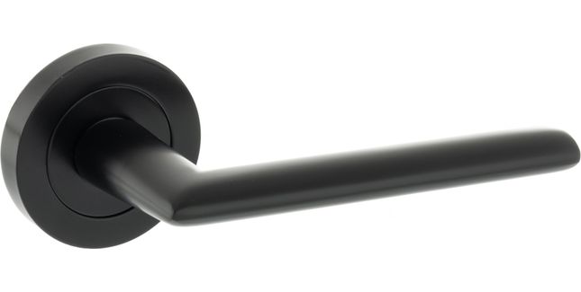 STATUS Alabama Lever Door Handle on Round Rose (Pair)