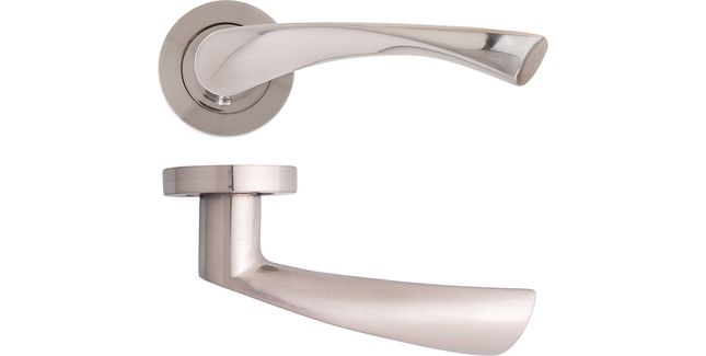 Deanta Fortuna Satin Finish Door Handle on Round Rose
