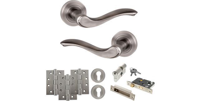 Old English Warwick Door Handle Pack - Euro Lock Set