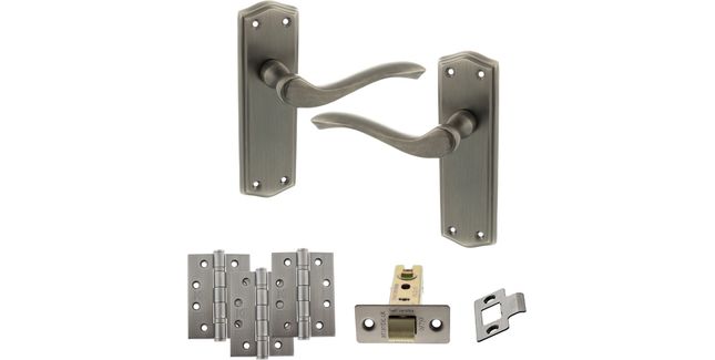 Old English Warwick Door Handle Pack - Latch Set